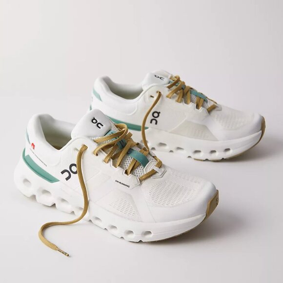 On Running Shoes - NEW On Running Cloudrunner 2 Sneakers Undyed Green